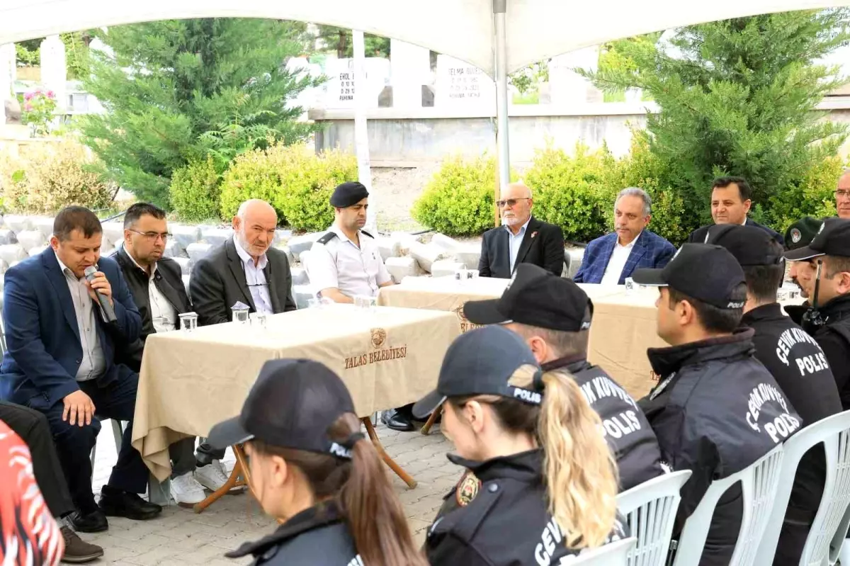 Talas'ta şehitlere bayram anması