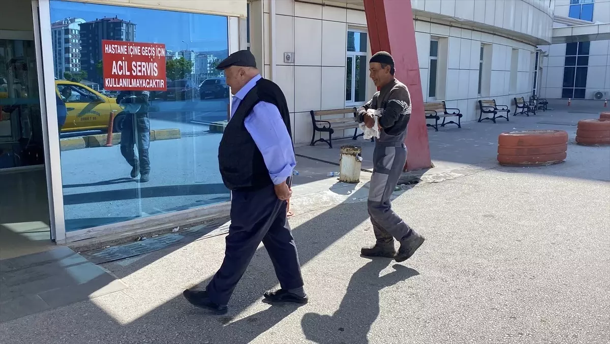 KUrban kesimi sırasında 100'den fazla yaralı hastanelere başvurdu