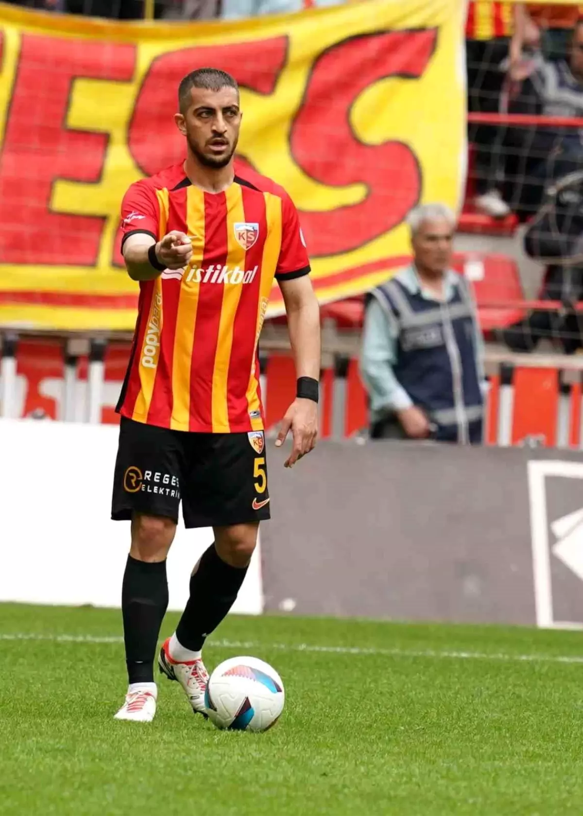Hosseini, Kayserispor ile 2 Yıl Daha