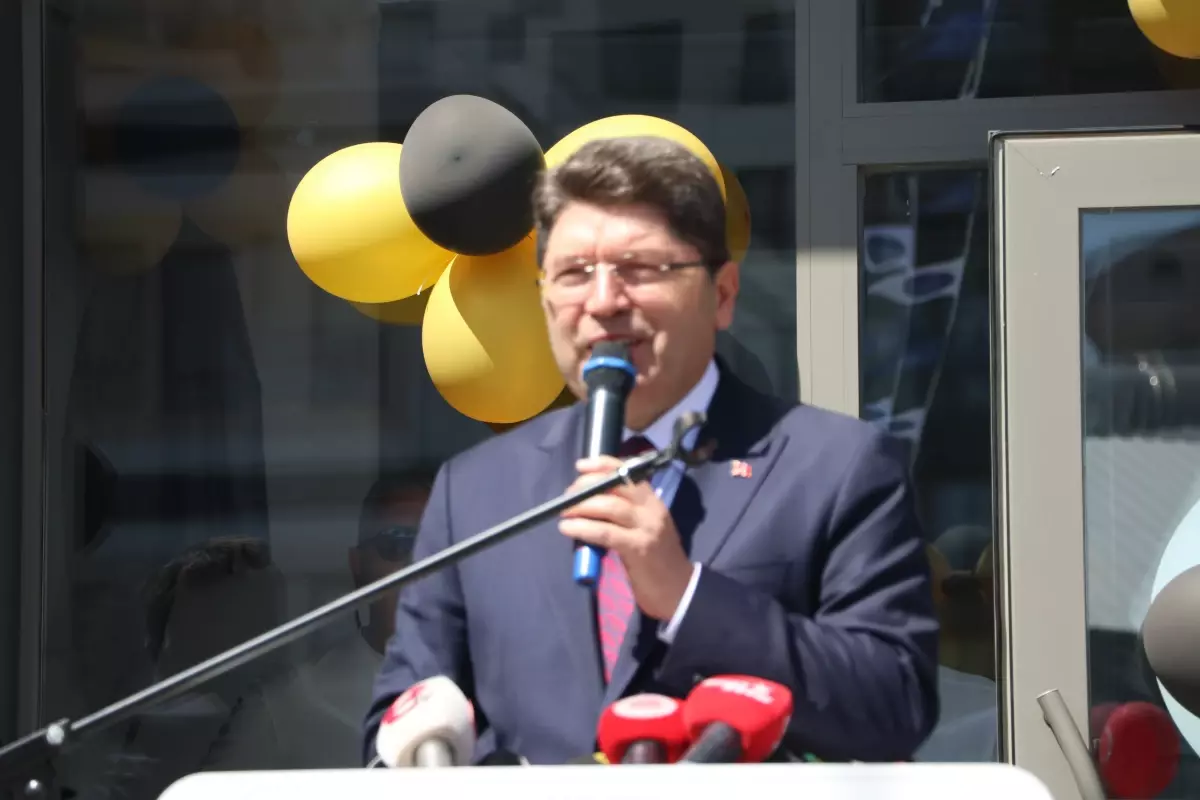 Bakan Tunç'tan Eğitim Vurgusu