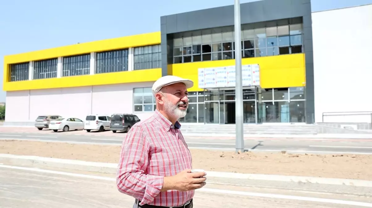 Kocasinan'da Yeni Sosyal Tesisin İnşaatı Yüzde 95 Tamamlandı