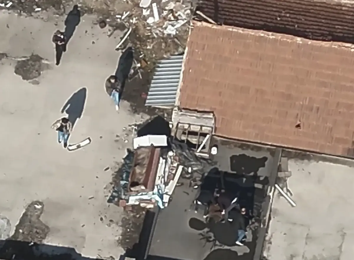 Babasını Bıçaklayarak Öldüren Genç Yakalandı