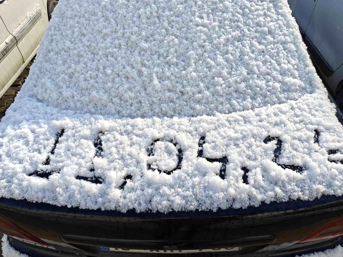 Kayseri'de Nisan'da Kar Yağdı